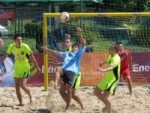 opis zdjecia: beach soccer 2009-1.jpg